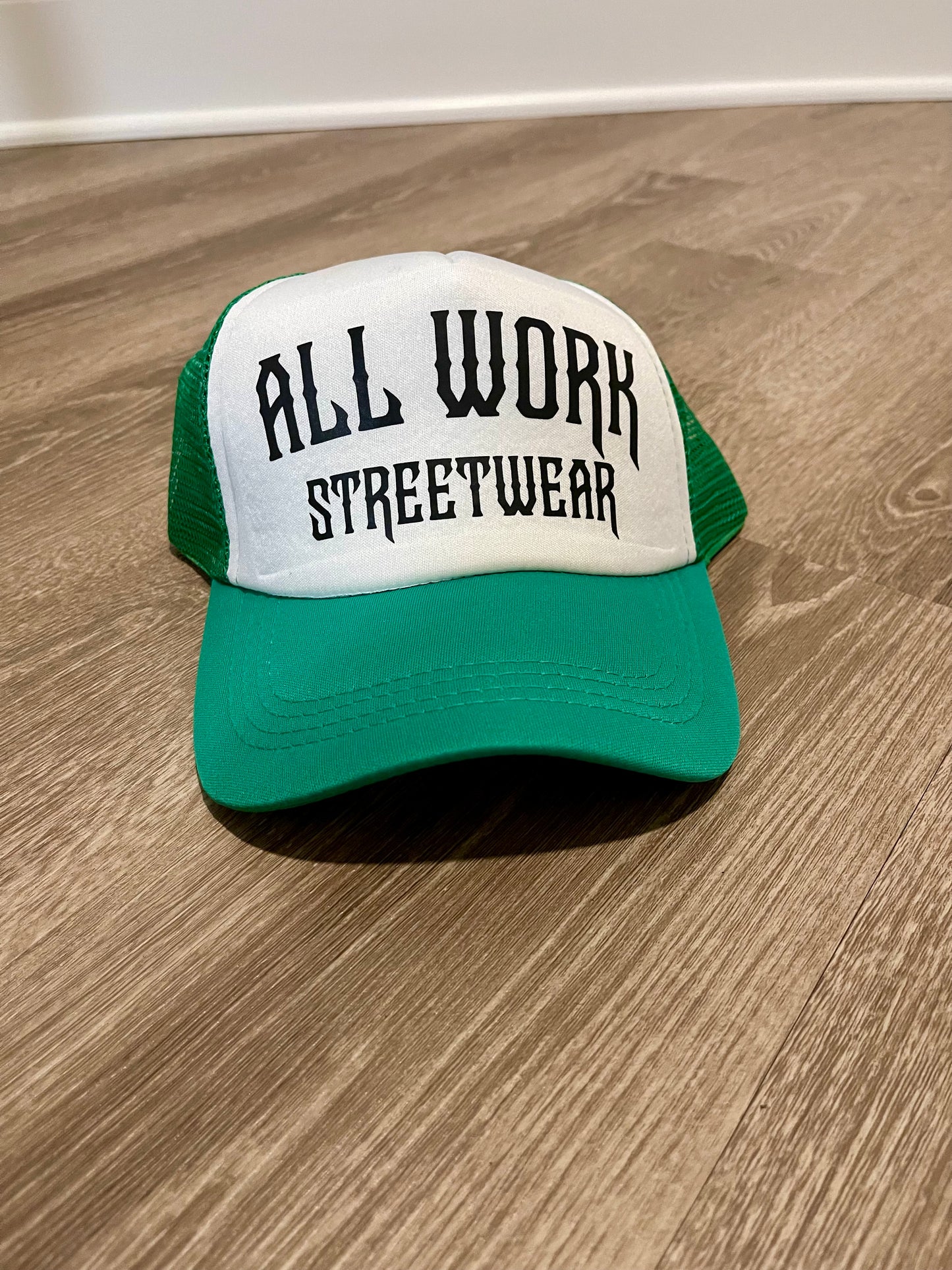 TRUCKER HAT